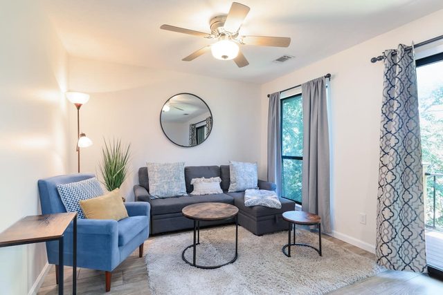The Capital Indoor Outdoor Pool, Hot tub & More