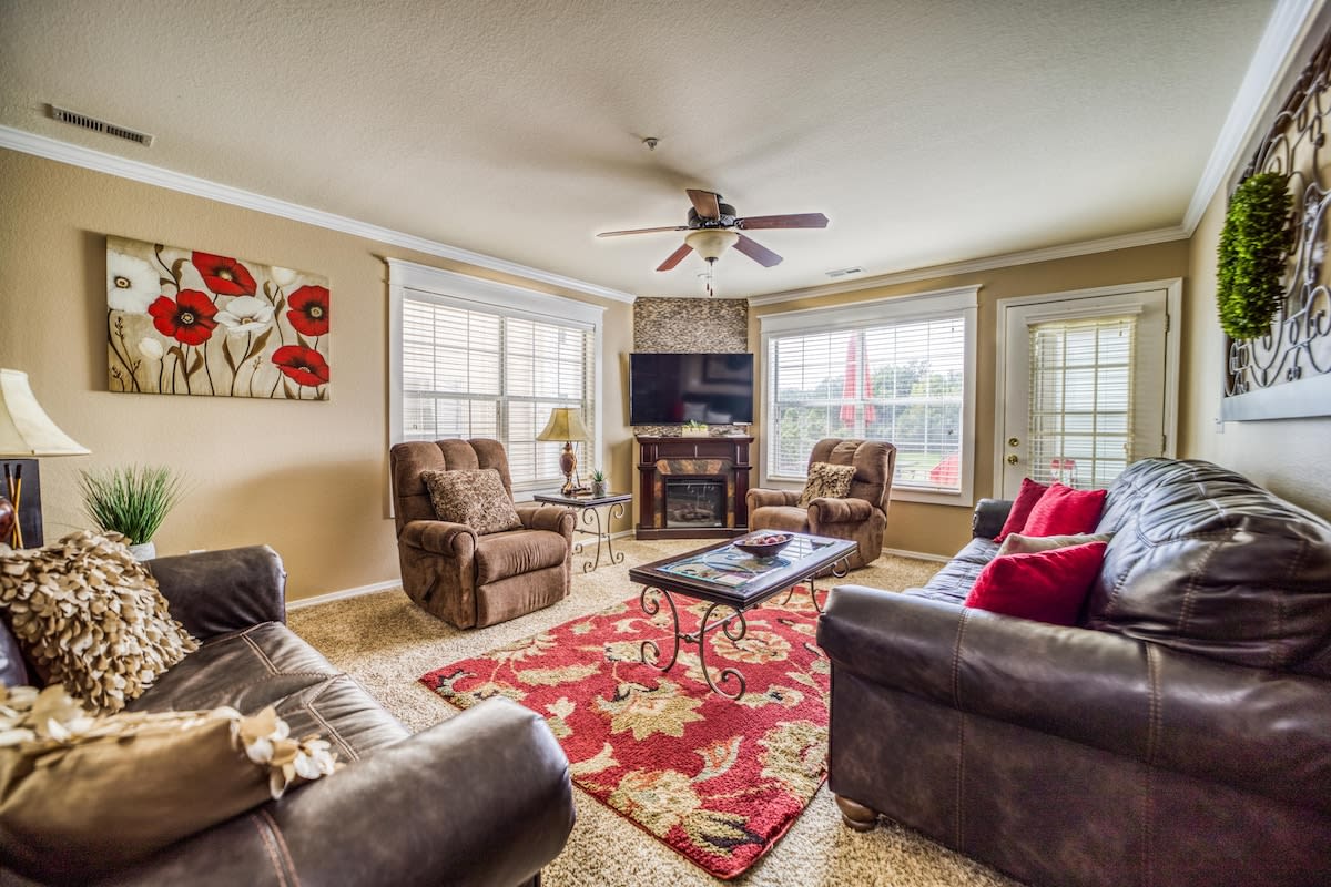 Little House on the Fairway- Luxury Golf Condo