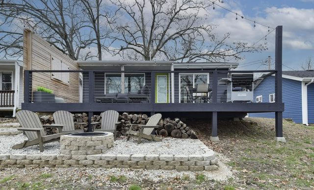 Lake House - Lake Views - Outdoor Pool! — Kimberling City, MO