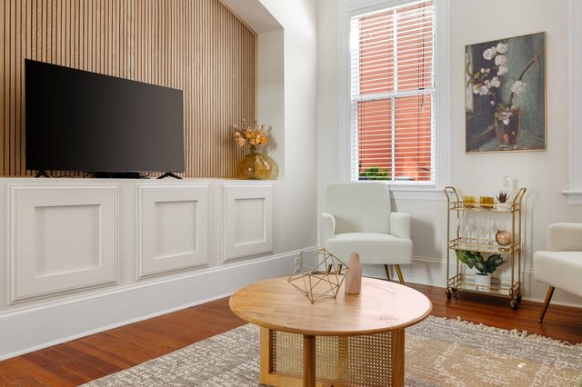 1905 Victorian Historic Home Just 2 Blocks To King