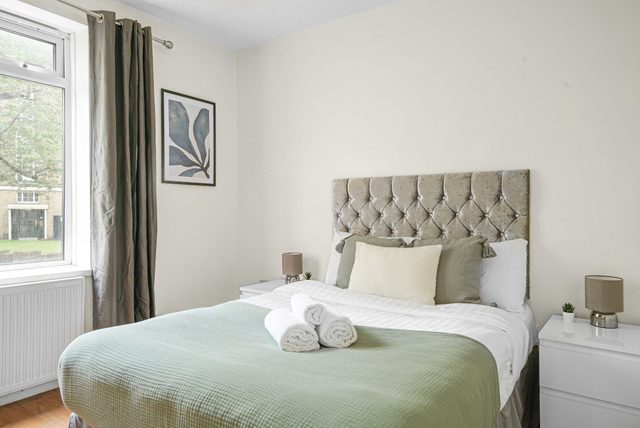 Elegant 3BR Near Paddington Station