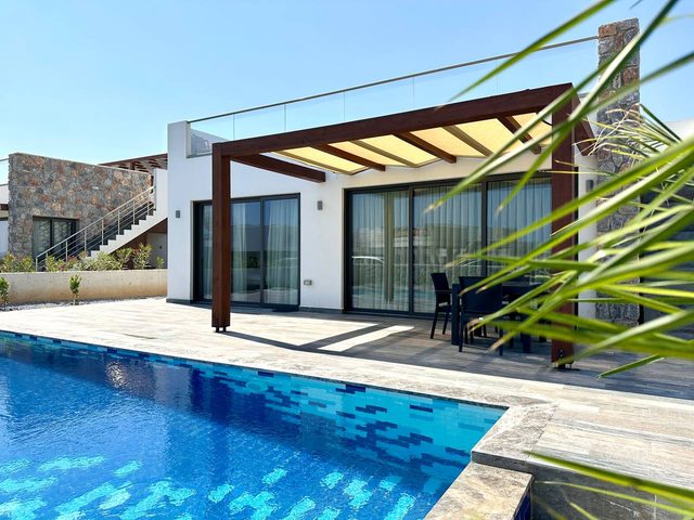 Deja Blue bungalow 2 with private pool sleeps 6 — Bahçeli, Ammochostos