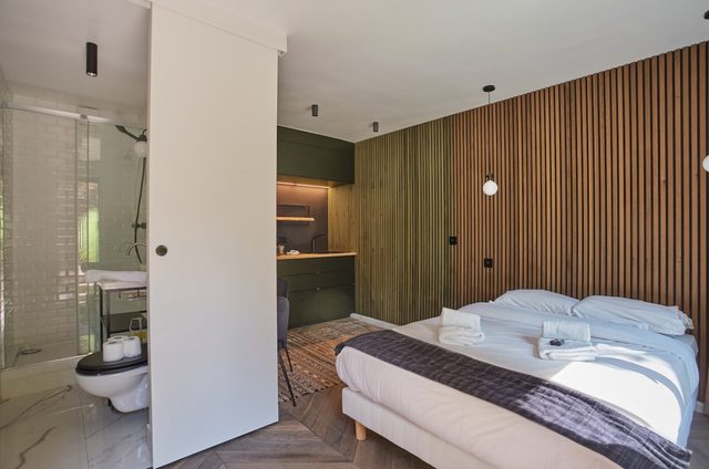 Superb Suite in Neuilly Porte Maillot
