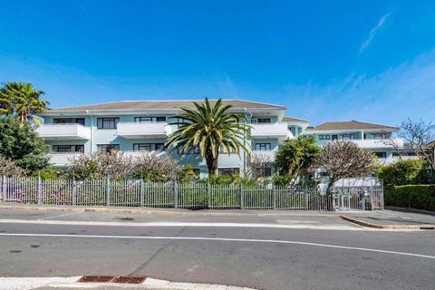 Stylish apartment in the upscale Sea Point area