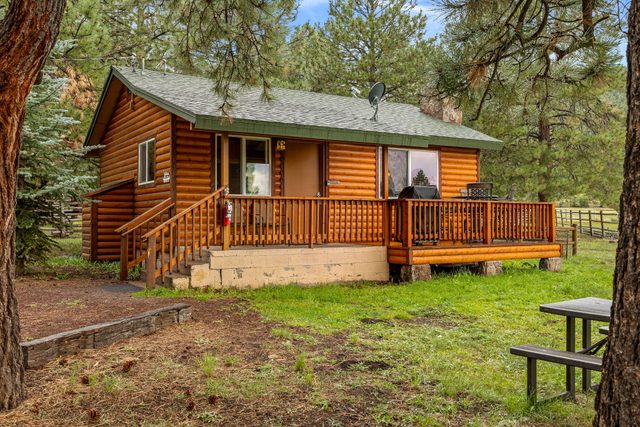 Lazy Trout Spruce Cabin