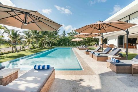 Arrecife 30 - Stunning 6BDR villa with golf view