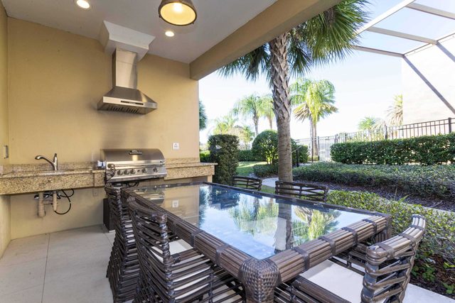 Luxury 4BR Near Disney @ Magic Village Resort 3114 — Four Corners, FL