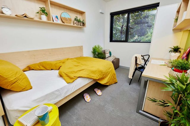 Sydney Scape Central Large Twin Bed Shared Apartment (MALE)