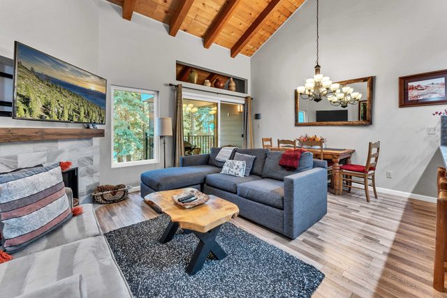 Carnelian Bay 2BR + Loft, Near Beach & Trails