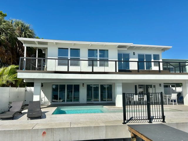 Clearwater Beach Retreats at Bayside Grande Villa — Clearwater, FL