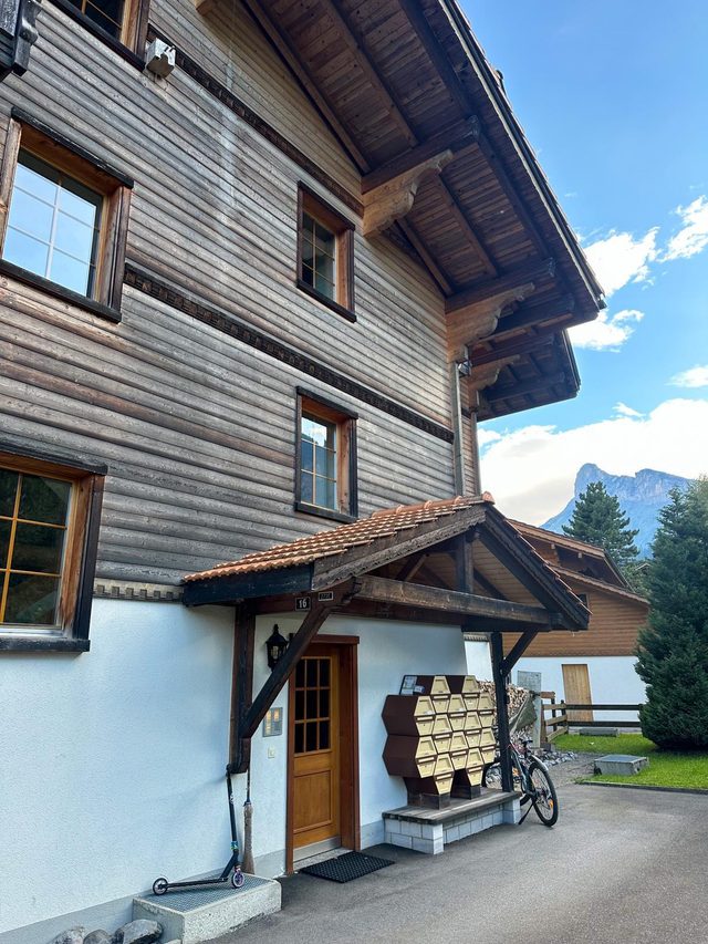 Alpine Summer Retreat with Balcony Views