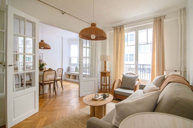Deco St Antoine - Minutes to Bastille and Nation — Paris - 11th Arrondissement, Île-de-France