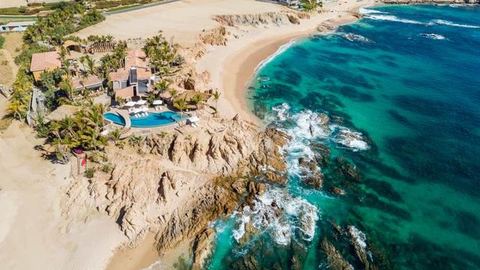 Luxury Beachfront Villa in Chileno Bay — Los Cabos, Baja California Sur