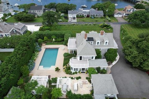 Luxurious Estate, Private Heated pool!