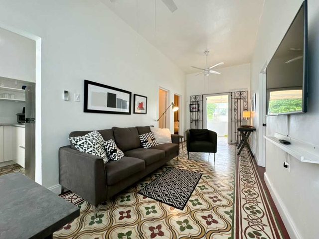 Casa Azola I | Perfectly located Boutique Apt.