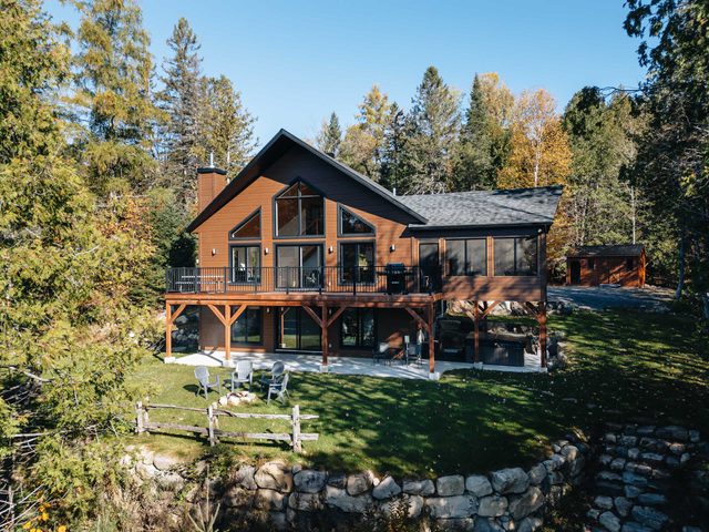 Chalet Plein Sud: Kayak, Spa & Lakefront