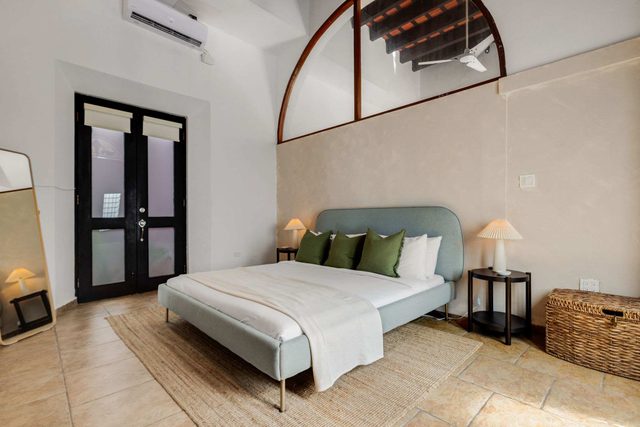 Luna Collect Apt. | Stylish escape in the city!