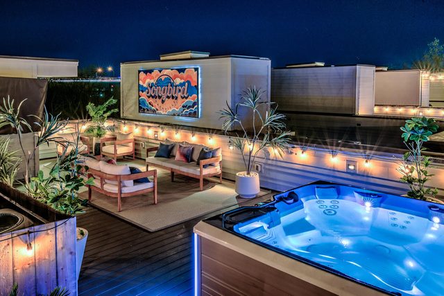 Spacious Home with Hot Tub, Game Room & 13 Beds!