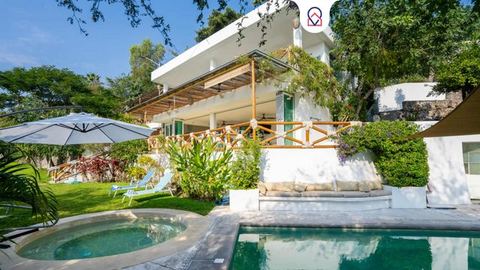 Luxury House with Pool, fire Pit & Lake view — Tequesquitengo, Morelos
