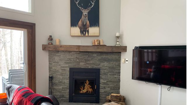 Cozy Cottage Spa and fireplace — Morin-Heights, Quebec
