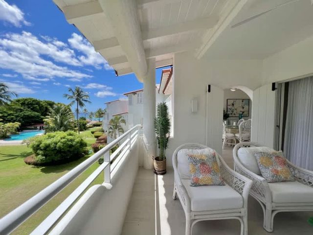Glitter Bay 313