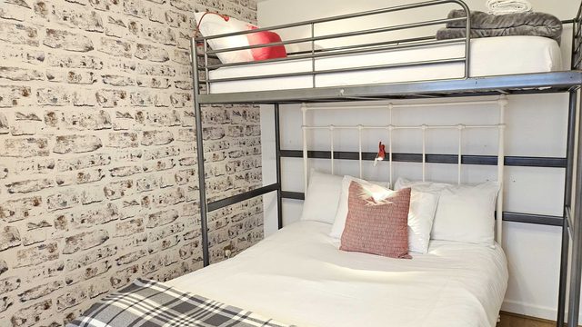 T5 - Comfortable Room in Tower Bridge