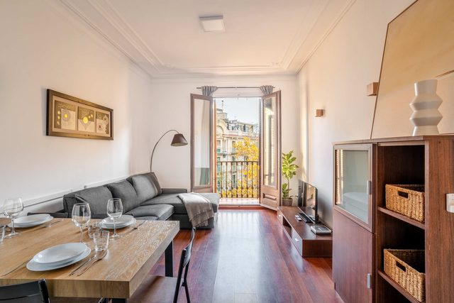 Ronda Sant Pere Private City Center 3Bedroom Suite B