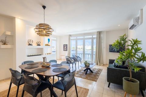 Chic Apartment with Stunning Bay Views — Willemstad
