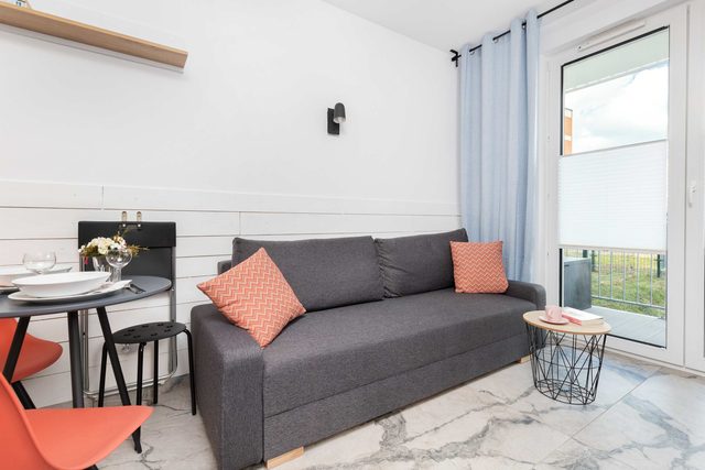 Rybaki Górne 7 Gdańsk | Elegant Apartment with Garden, Desk and Parking