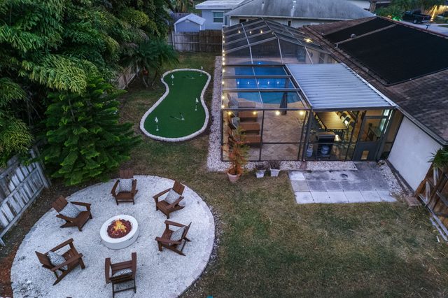 Pool & Fire Pit Retreat – Sleeps 14, No Flood Zone