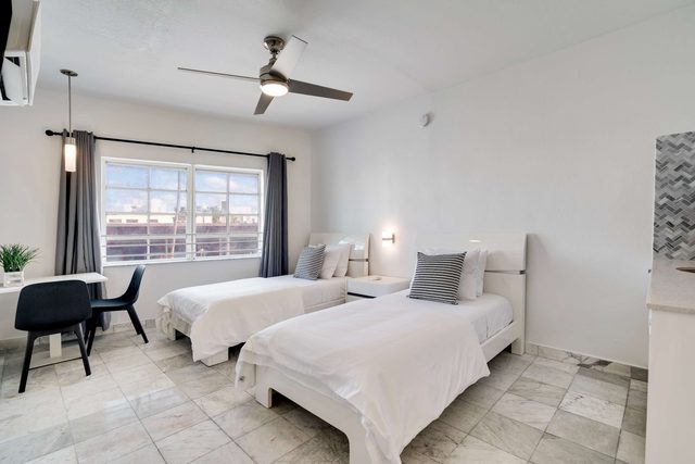 Best Beach Location | Wi-Fi, TV & Amenities