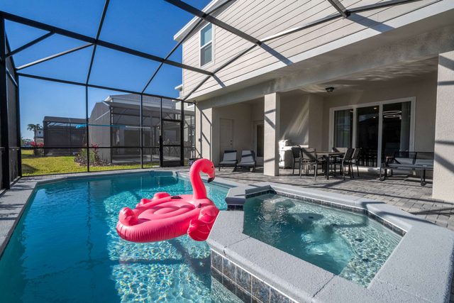 Luxury 7Bd near Disney w Pool Spa & Resort 16218 — Clermont, FL