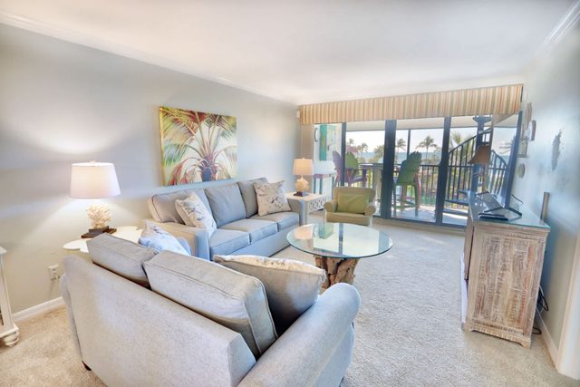 Pointe Santo C43 | Spacious Penthouse Residence | Sweeping Gulf Views from Private Sundeck
