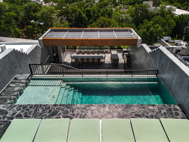 Award-Winning Jungle Villa with Rooftop Pool & Bar