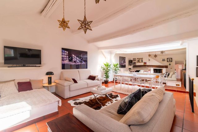Campo de Fiori Enchanting Attic by Romeloft — Roma, Lazio