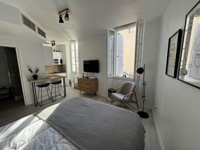 Studio : Castel Riviera - Exclusive flat with perfect location