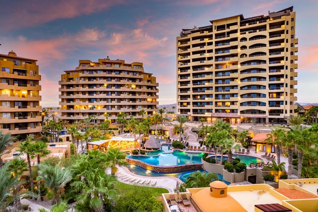 Luxury 2BR Beach Views Tennis Swim-Up Bar A205 — Bella Sirena Resort, Sonora