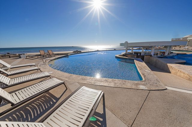 Las Palmas 4BR 4BA Penthouse Ocean View B703