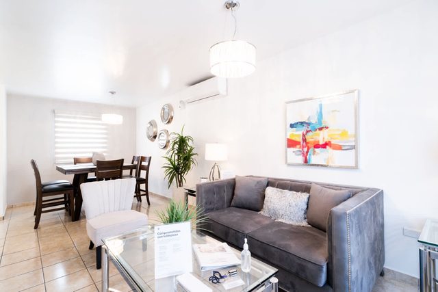 Family House, Levante, Hermosillo, 3 BR with Pool
