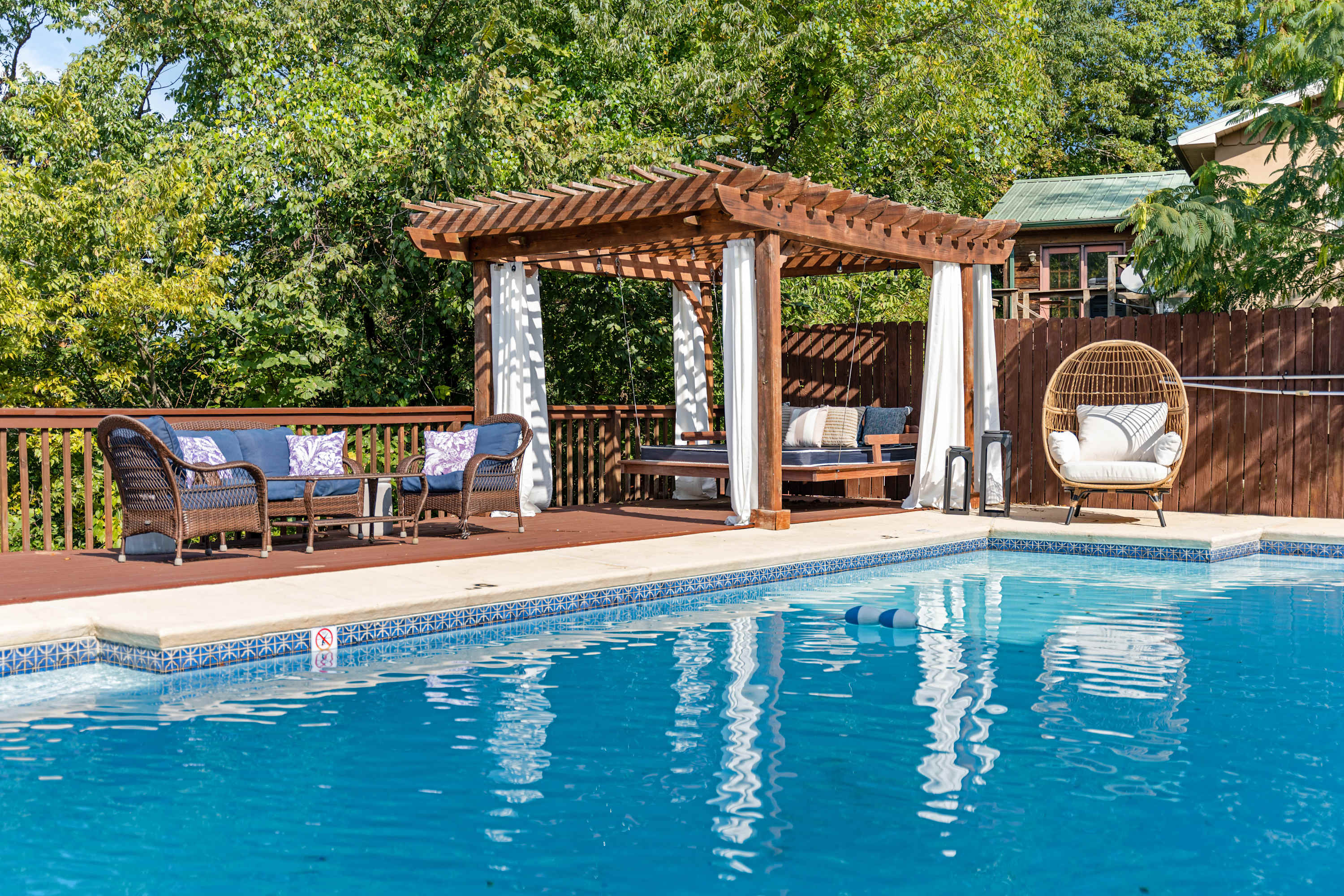 Lake Shore Landing - For 20!