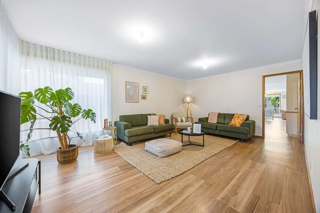 Tasteful 3BR On Towong, Alfredton