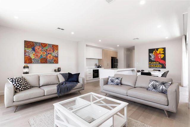 Townhouse on Tod Glenelg North