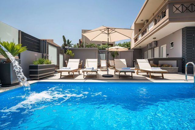 Sun Ray Room 105 With Pool | 100m From Agia Marina