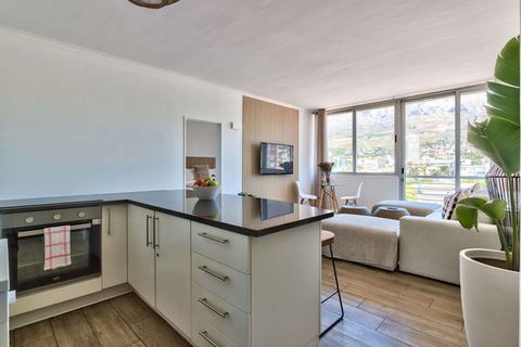 Spacious 2BR Table Mountain View