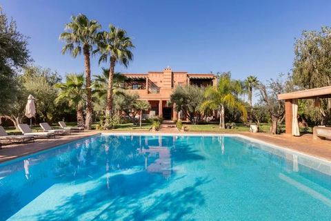 Villa Layyine avec personnel, spa, sports