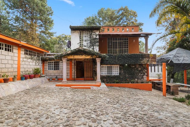 Family Chalet in Villa Vicente, 4 Bedrooms
