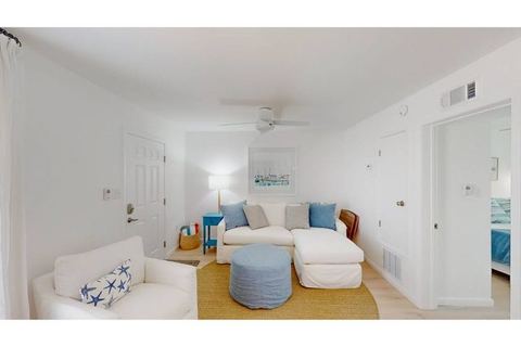 Snowbird Rates Island Villa Waterway District Pool