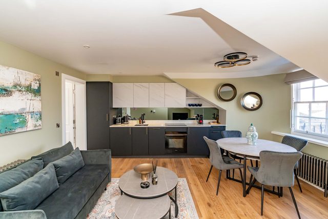 Ponton Suite - 1 Bed Luxury Apartment