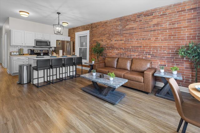 Steps Away From Mass Ave in Heart of Indy with Balcony — Indianapolis, IN