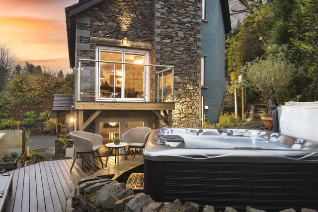 Poole Brae Lake View Getaway | Ridgestone
